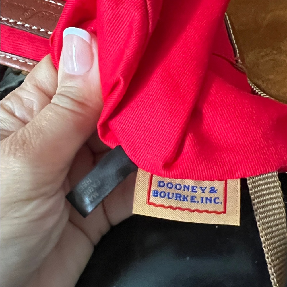 Dooney & Bourke “Tracy” Suede Shoulder/Crossbody Bag NWOT - Picture 8 of 16